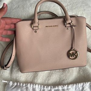 Michael Kors crossbody bag